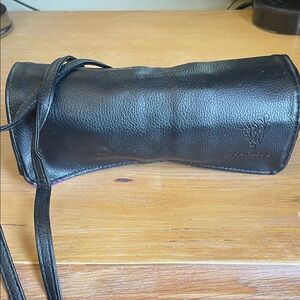 Younique Black Makeup Brush Roll